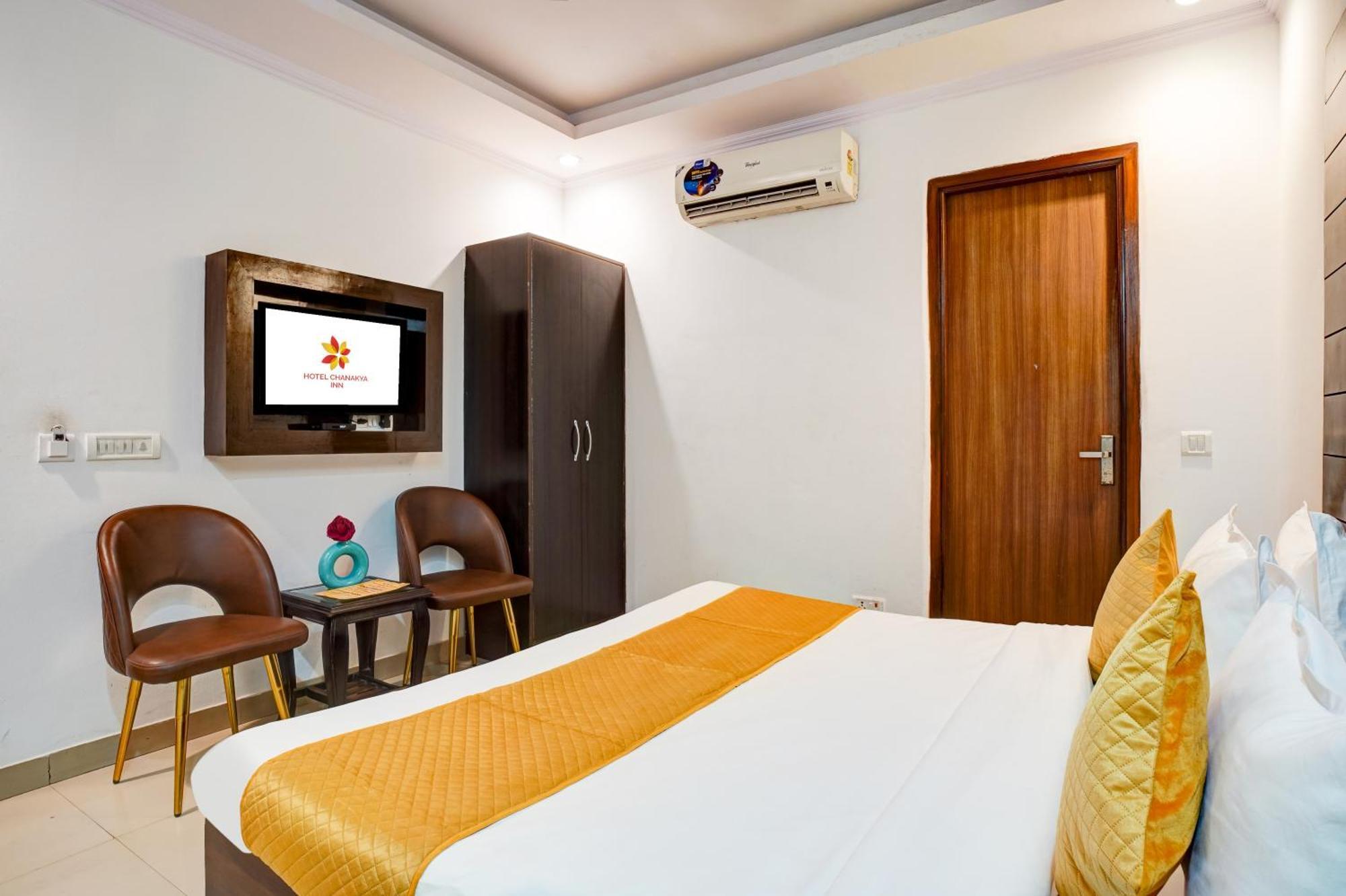 Hotel Chanakya Inn Нью-Делі Екстер'єр фото