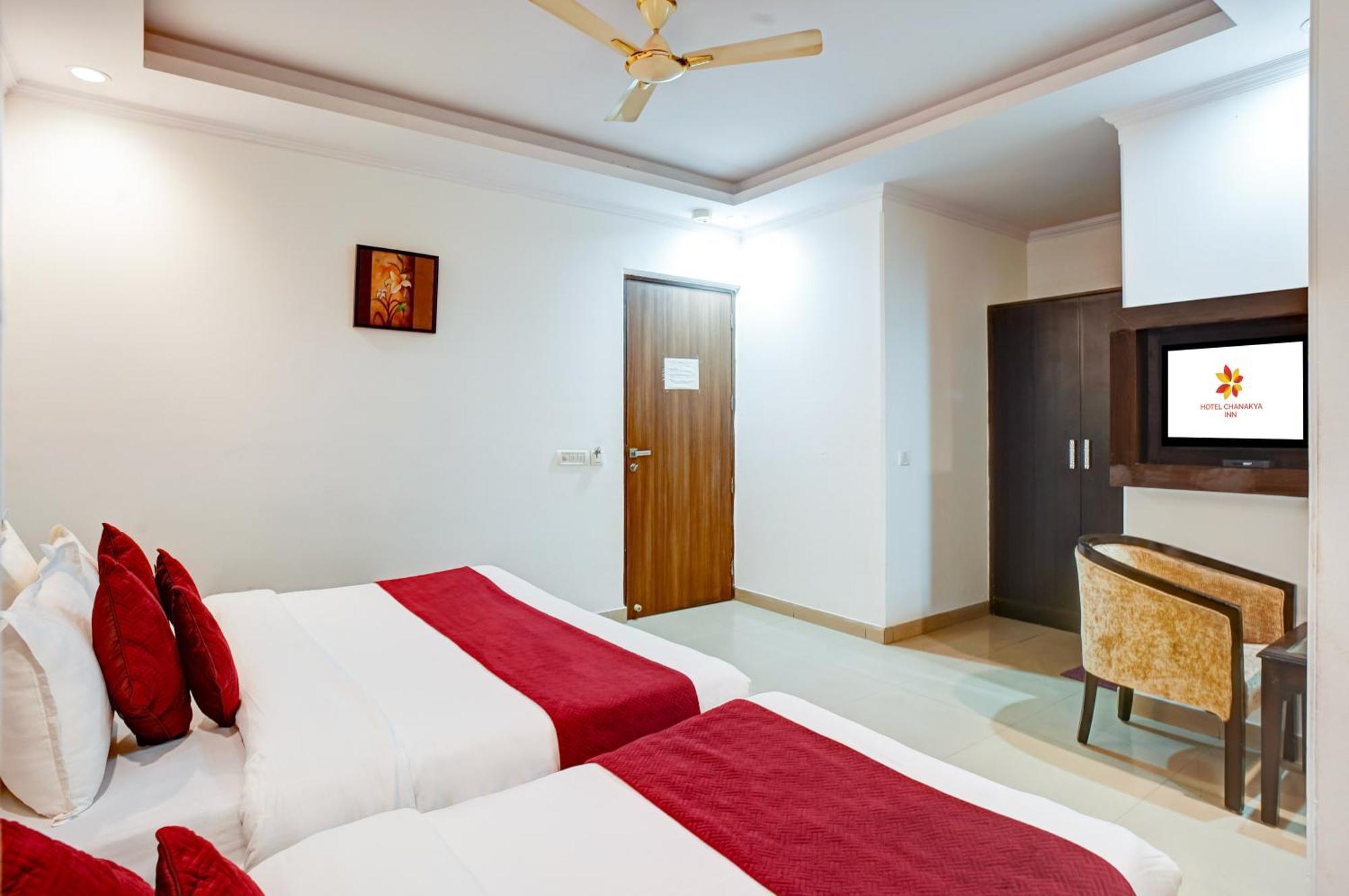 Hotel Chanakya Inn Нью-Делі Екстер'єр фото
